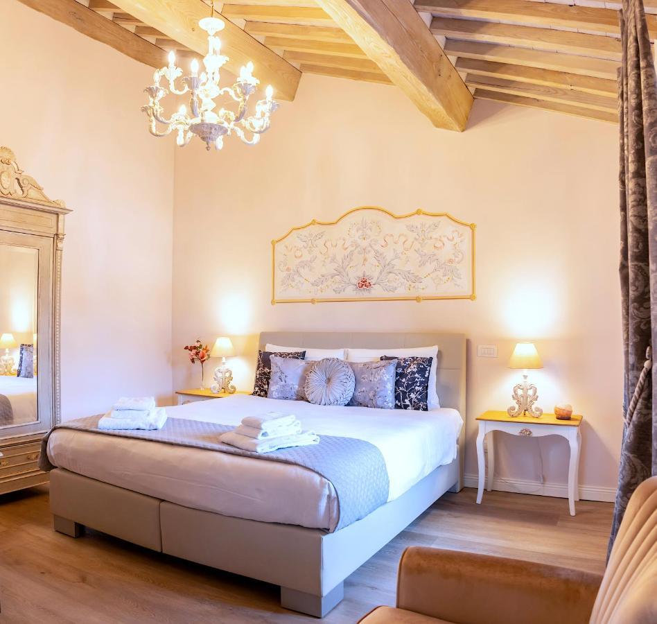 King Room Mountain View